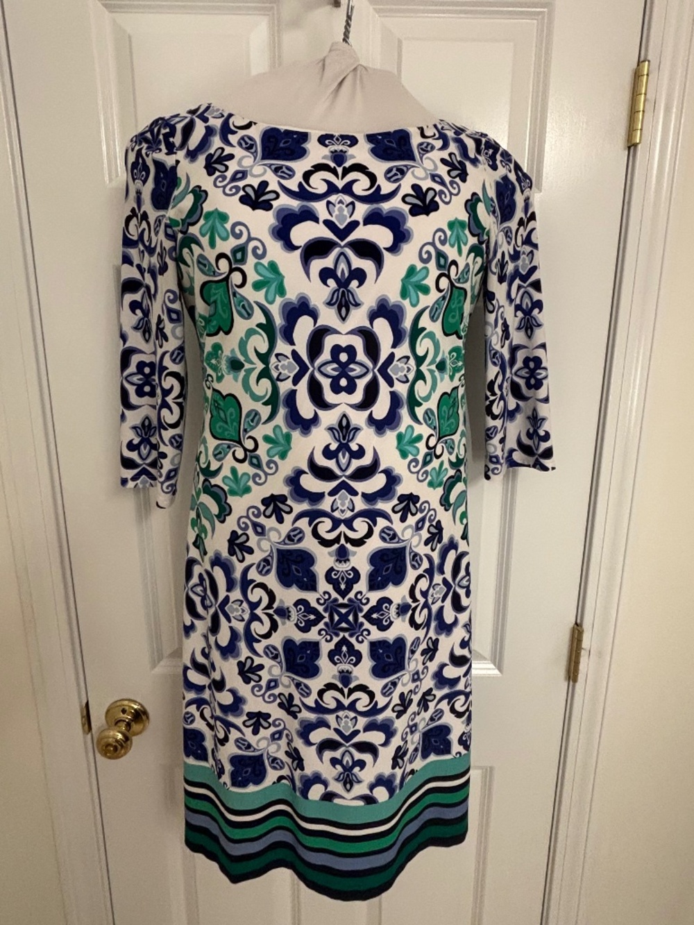 Green/blue Vince Camuto women’s dress (so 8)